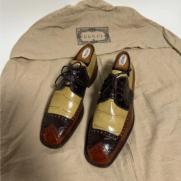 1990s Matteo & Massimo alligator shoes in pistachio green and white Size 13 Massimo Matteo | Shoes | Matteo Massimo Alligator Vintage  main image 3